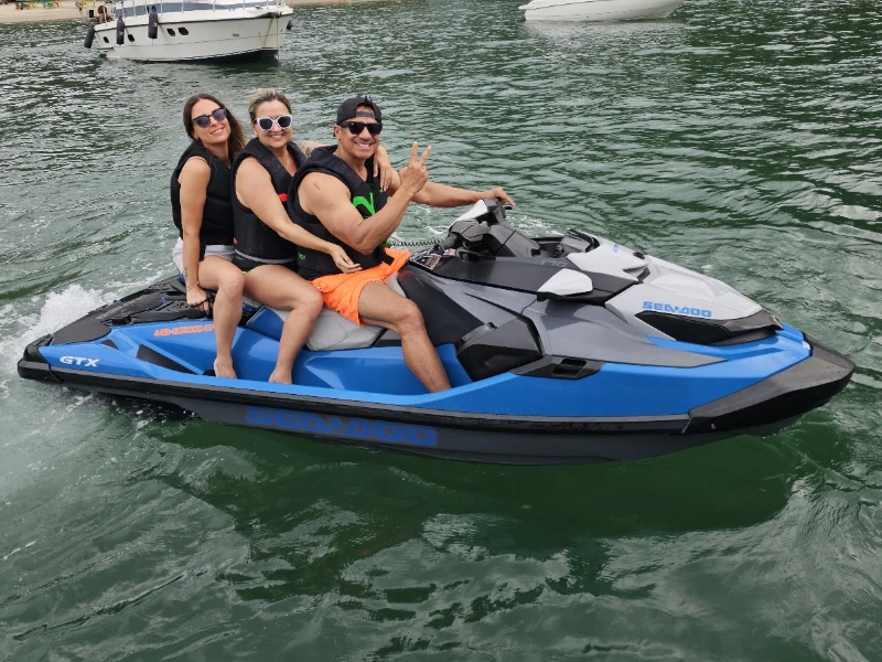 Passeio de jet ski